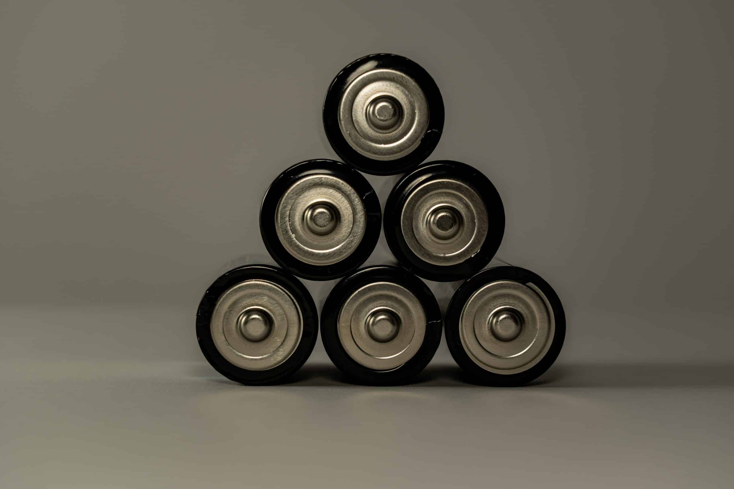 Pålidelige AA-batterier til stærke priser